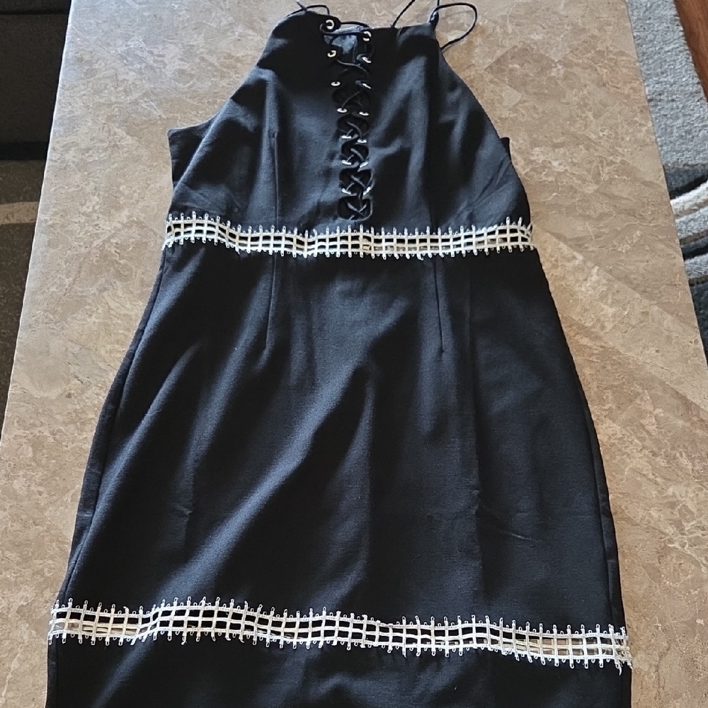VENUS Black Sheath Mini Dress Halter Sleeveless